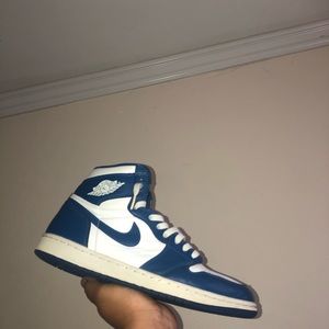 Jordan 1 Storm Blue